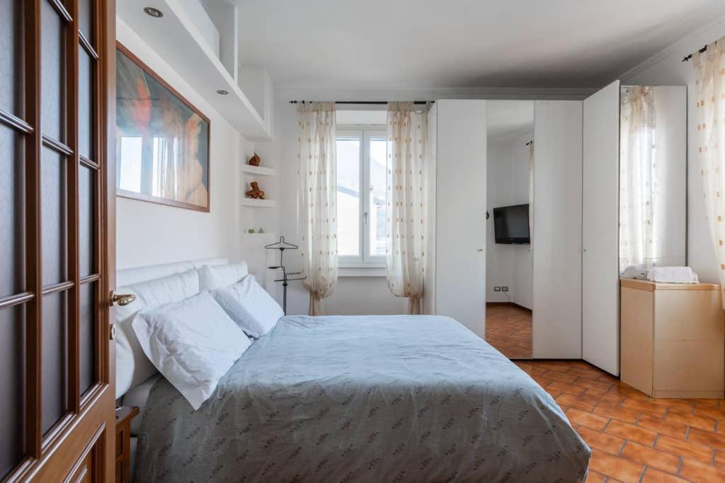 Appartamento Casa Emi Lezzeno Esterno foto