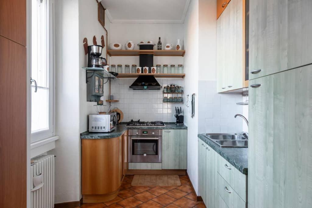 Appartamento Casa Emi Lezzeno Esterno foto