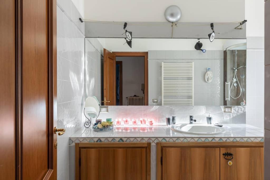 Appartamento Casa Emi Lezzeno Esterno foto
