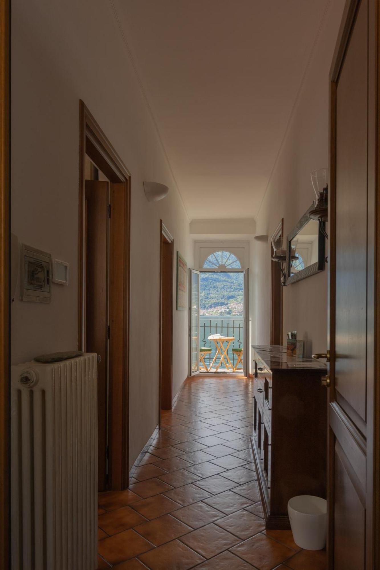 Appartamento Casa Emi Lezzeno Esterno foto